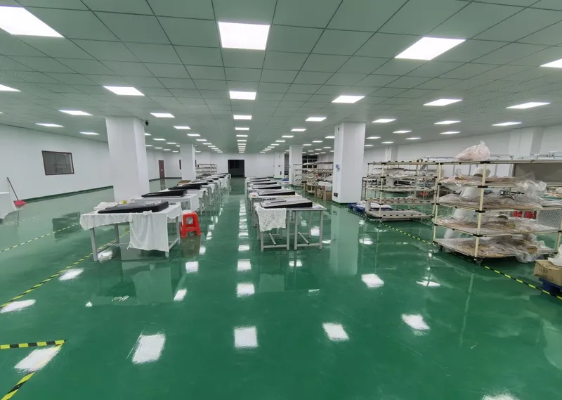 Assembly floor of the CORONA ZHONGSHAN LIGHTING factory in Henglan, Zhongshan